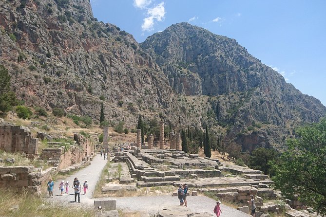2-Day Trip to Delphi from Athens - Six free hours in Delphi town