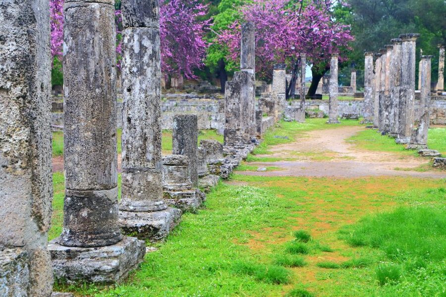 3-Day Ancient Greek Archaeological Sites Tour from Athens - Day One: Corinth Canal, Epidaurus, Nafplia, and Mycenae