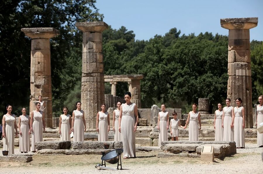 3-Day Ancient Greek Archaeological Sites Tour from Athens - Food, Hotels, and Everyday Comfort