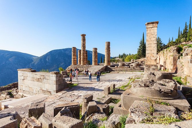 4-Day Greece Highlights Tour: Epidaurus, Mycenae, Olympia, Delphi and Meteora - Day 3: Delphi, Apollo, and the road to Kalambaka
