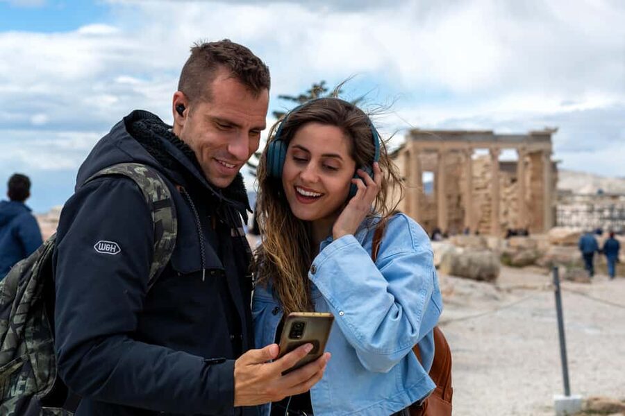 Acropolis: 3D representations & audiovisual self-guided tour - What you need in your pocket