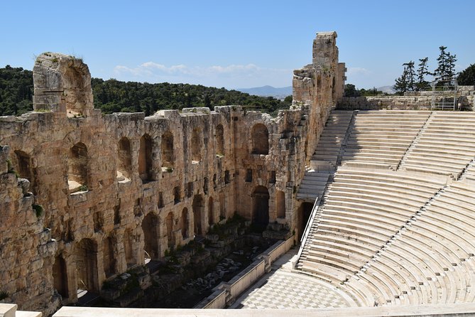 Acropolis & Acropolis Museum Group tour in German or Dutch - Group size, headsets, and the feel of the visit