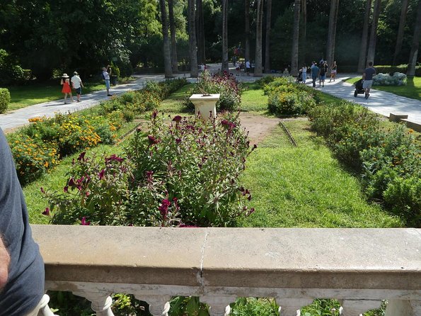 Acropolis monuments, Parthenon and Plaka, Monastiraki walking tour - Plaka: Athens at street level