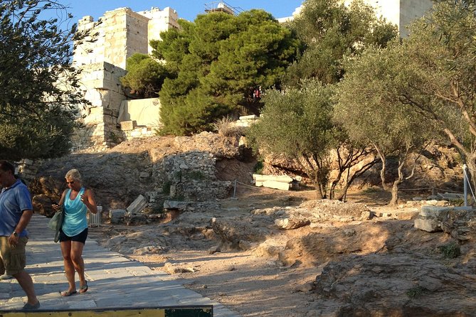 Acropolis monuments & Parthenon Walking Tour with Optional Acropolis Museum - One hour across the Acropolis hill