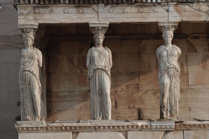 Acropolis Walking Tour with Professional Guide & Transportation - Walking tour or bus upgrade?