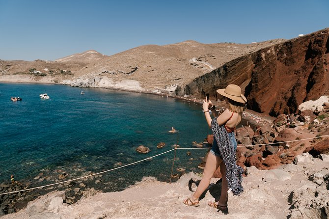 Archaeological Bus Tour To Akrotiri Excavations & Red Beach - Akrotiri, the reason to choose this excursion