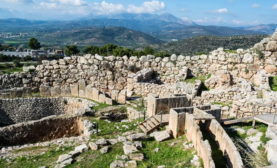 Archaeological Site of Mycenae: E-Ticket with Audio Guide - Letting the museum fill in the missing details