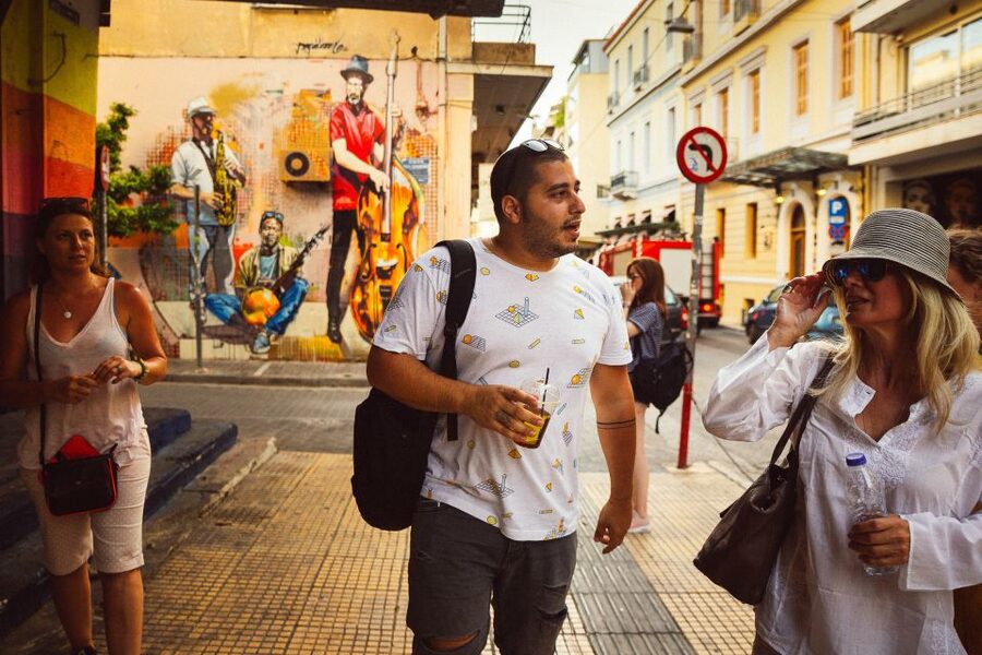Athens: 2.5-Hour Private City Tour Off the Beaten Track - Architecture, gardens, and the overlooked details