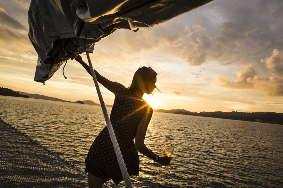 Athens: 3-Hour Sunset Cruise with Swim Stop, Snacks & Drinks - How the Crew Shapes the Experience