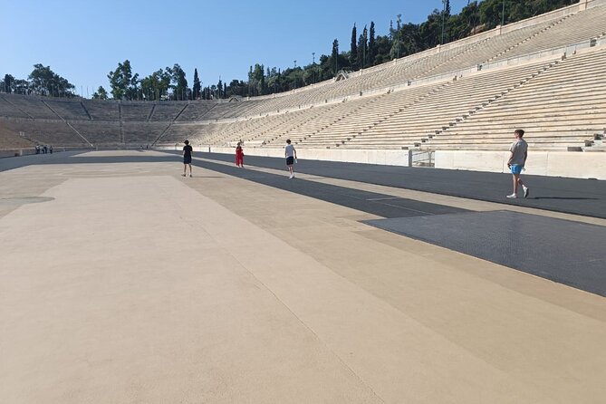 Athens 6 hours private tour: See the best of Athens - Temple of Olympian Zeus: twenty minutes of scale