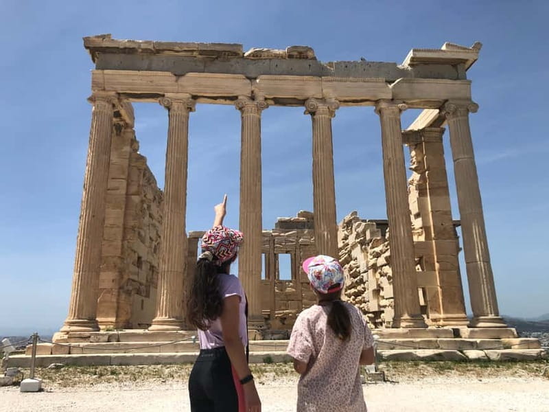 Athens: Acropolis Guided Tour in Spanish-Option Tickets - The small Temple of Athena Nike
