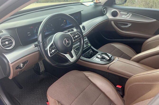 Athens Airport to Athens Center Private Arrival Transfer - What the service does especially well
