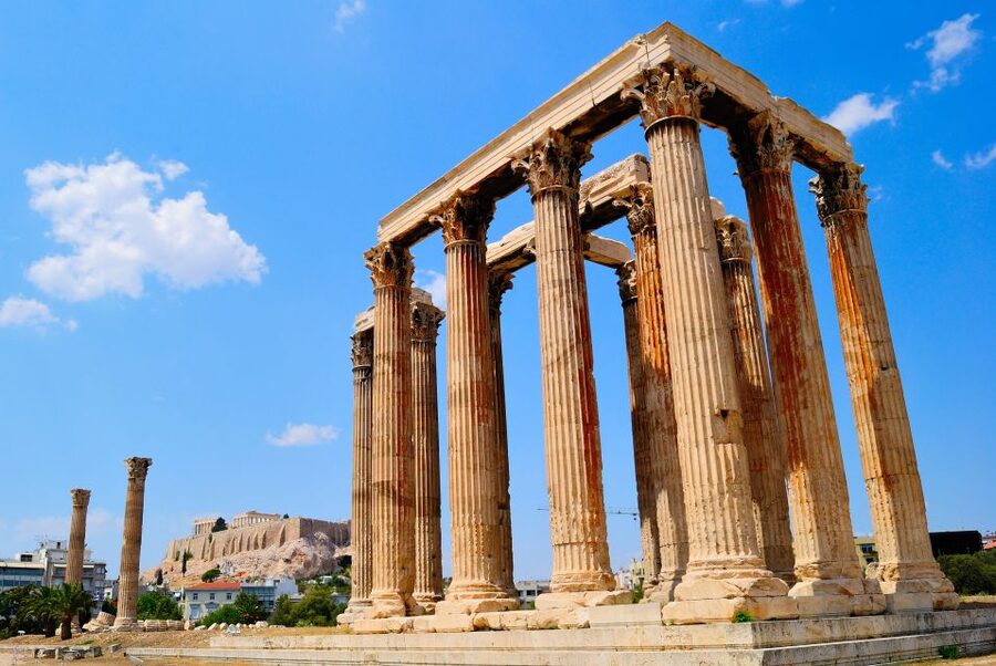 Athens and Piraeus Private Tour For Groups - Plaka, Monastiraki, and the everyday city