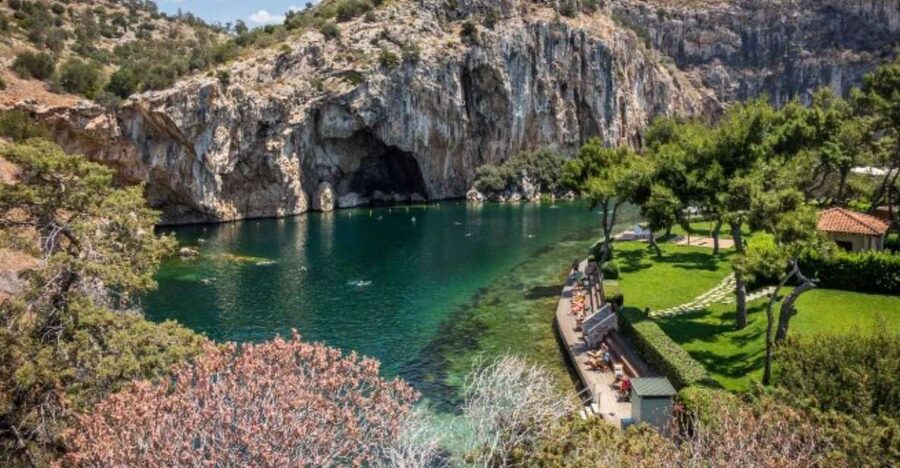 Athens: Athenian Riviera Private Tour by Van - Why the Athenian Riviera makes a fine half-day trip