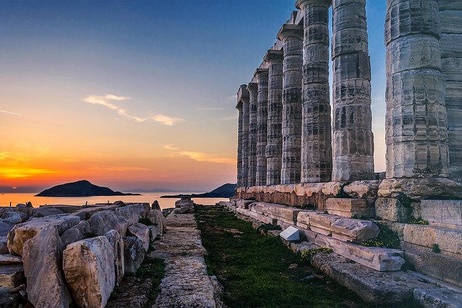 Athens: Cape Sounion and Poseidon Temple Sunset with Audio Guide - The return to Athens after dark