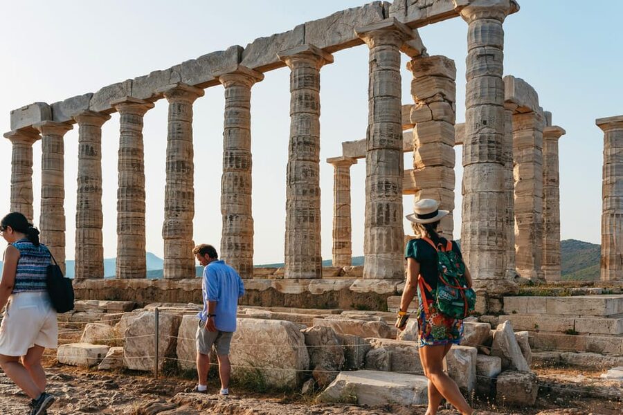 Athens: Cape Sounion & Poseidon Temple Sunset Half-Day Trip - Why Cape Sounion makes a good Athens escape