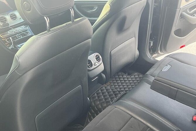 Athens Center to Athens Airport Private Departure Transfer - A Mercedes Sedan for Two, a Minivan for Larger Groups