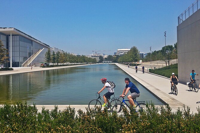 Athens City and Sea bike tour - Returning through Keramikos and Thissio