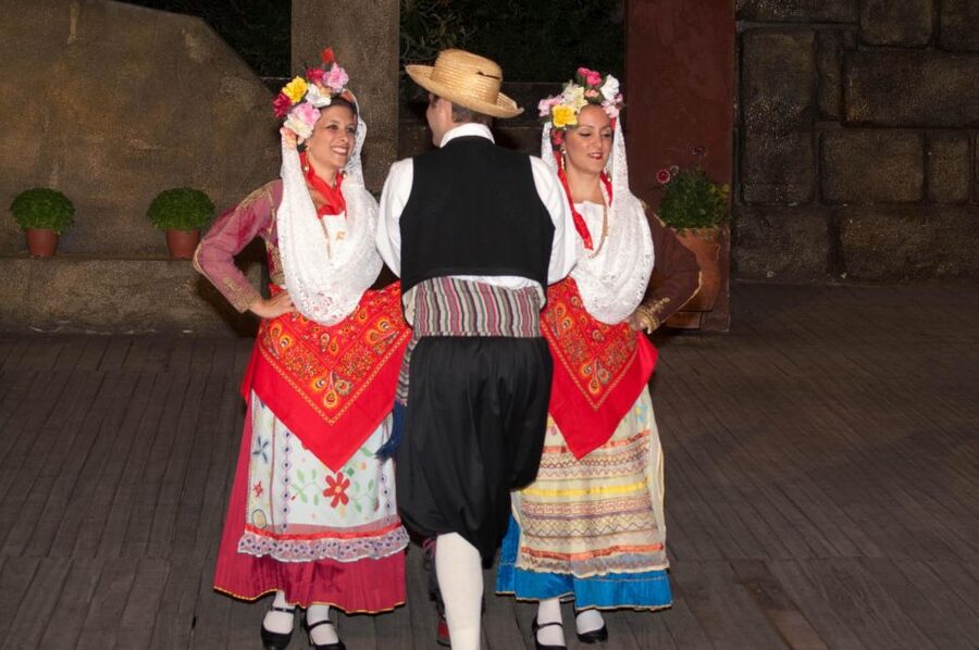 Athens: Dora Stratou Greek Dancing Show Experience - Watching 75 dancers, singers, and musicians
