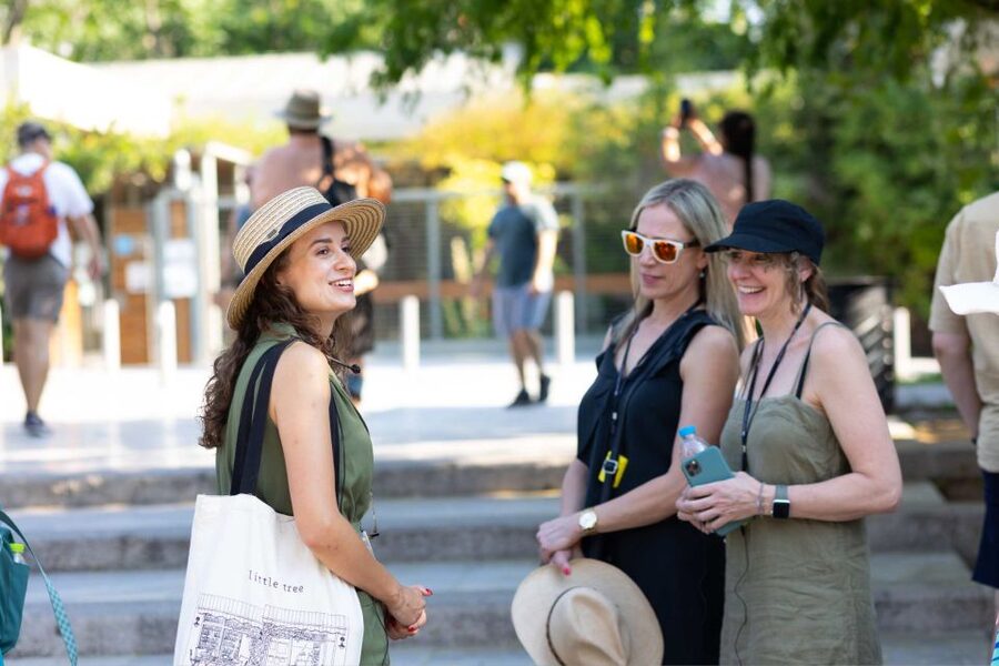 Athens: Early Morning Guided Tour to Acropolis and Museum - Guide quality and group experience