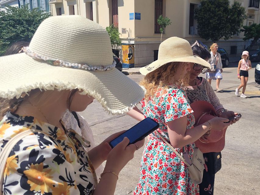 Athens: Family Mythology Treasure Hunt and Tour - Anafiotika and the Reward of Wandering