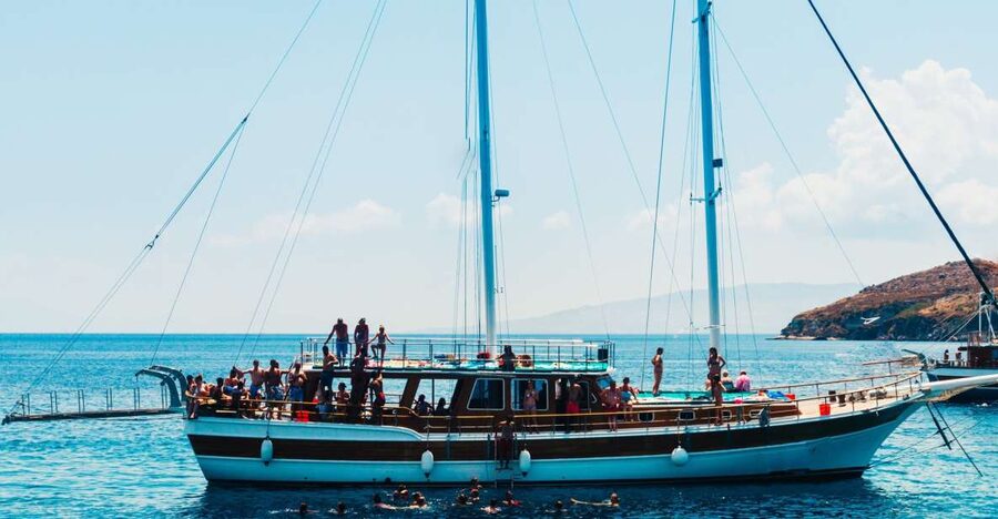 Athens: Full-Day Island Hopping Cruise with Lunch & Transfer - Why this cruise works well from Athens