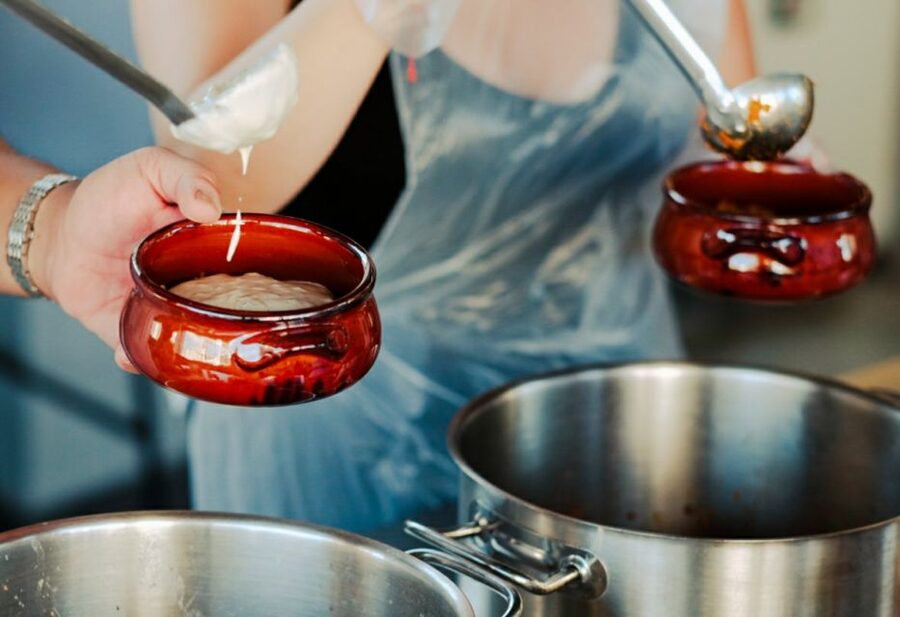 Athens: Greek Cooking Class & Dinner on a Rooftop - Meeting the chef above Psirri
