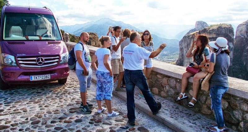 Athens: Guided Tour to Meteora Monasteries & Hermit Caves - Key points to know before booking