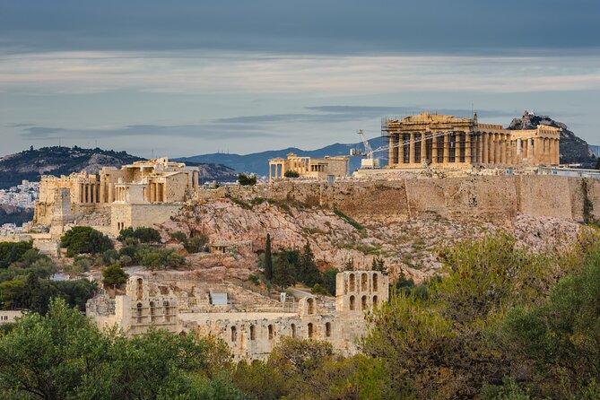 Athens:Half day tour to Acropolis and the must-see historical sites and downtown - Plaka and Monastiraki: finish among streets, food, and shops