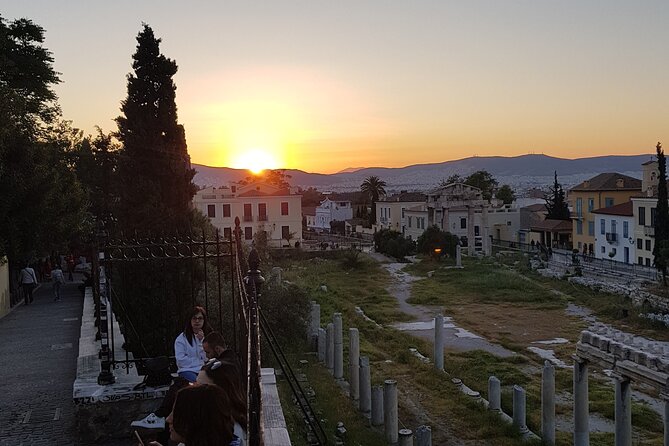 Athens Highlights Evening Tour with Dinner - Small Group Tour - Starting at Syntagma Square