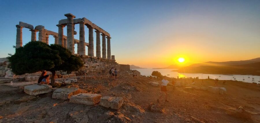 Athens: Hop-on-Hop-off Bus and Cape Sounion Sunset Tour - Key points at a glance