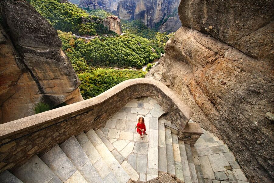 Athens: Meteora 2-Day Trip with Hotel, Sunset & Morning tour - Key points to know before booking