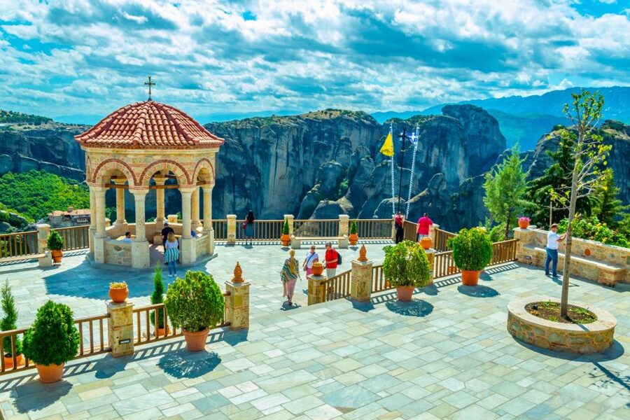 Athens: Meteora 2-Day Trip with Hotel, Sunset & Morning tour - Why two days work better than a day trip