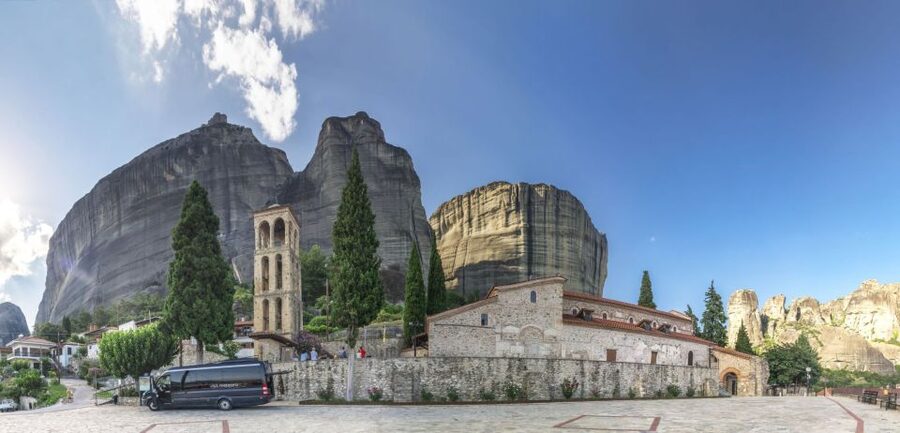 Athens: Meteora 2-Day Trip with Hotel, Sunset & Morning tour - The monastery visits: remarkable settings with a few practical limits