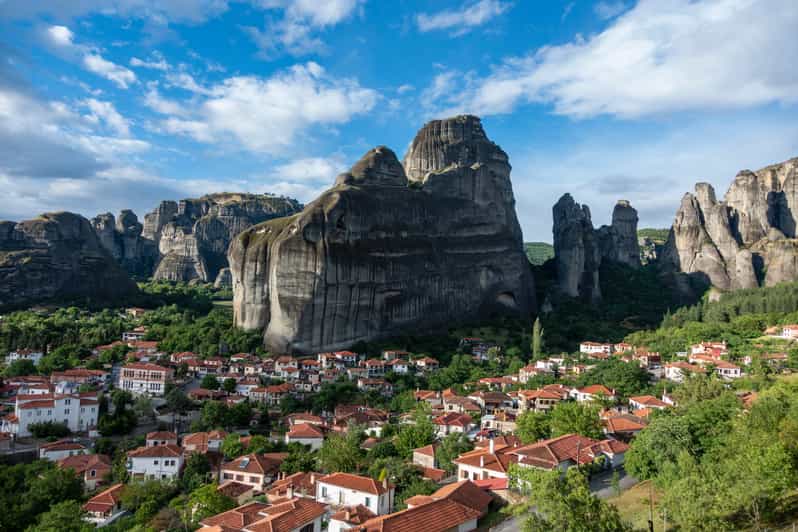 Athens: Meteora Day Trip with Audio Guide and Lunch Option - Four Hours Through the Greek Countryside