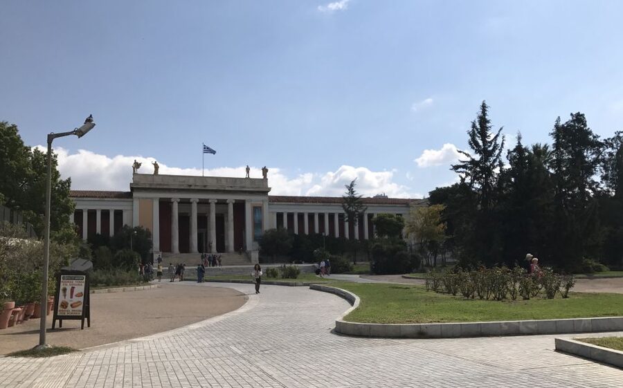 Athens: National Archaeological Museum Private Guided Tour - What the two-hour route can realistically cover