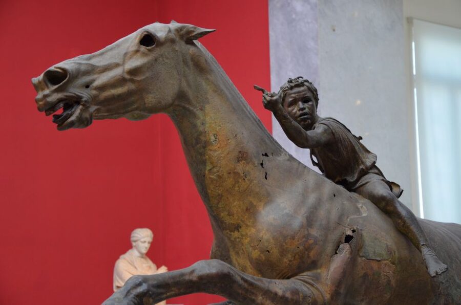 Athens: National Archaeological Museum Private Guided Tour - The Antikythera mechanism and the Bronze Collection