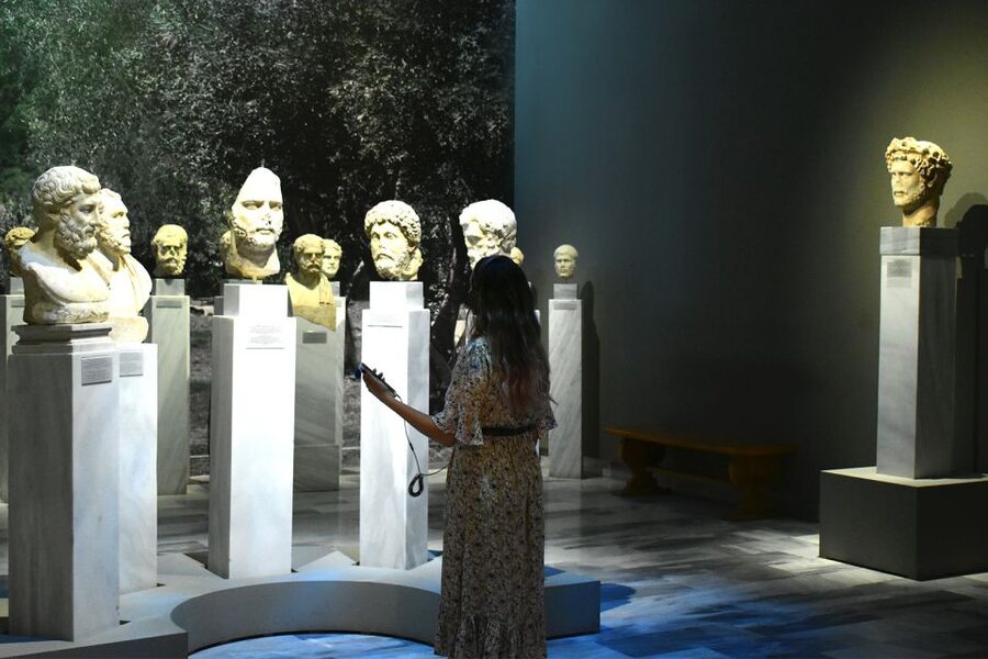 Athens: National Archaeological Museum Ticket & Audio Guide - What $31 buys you