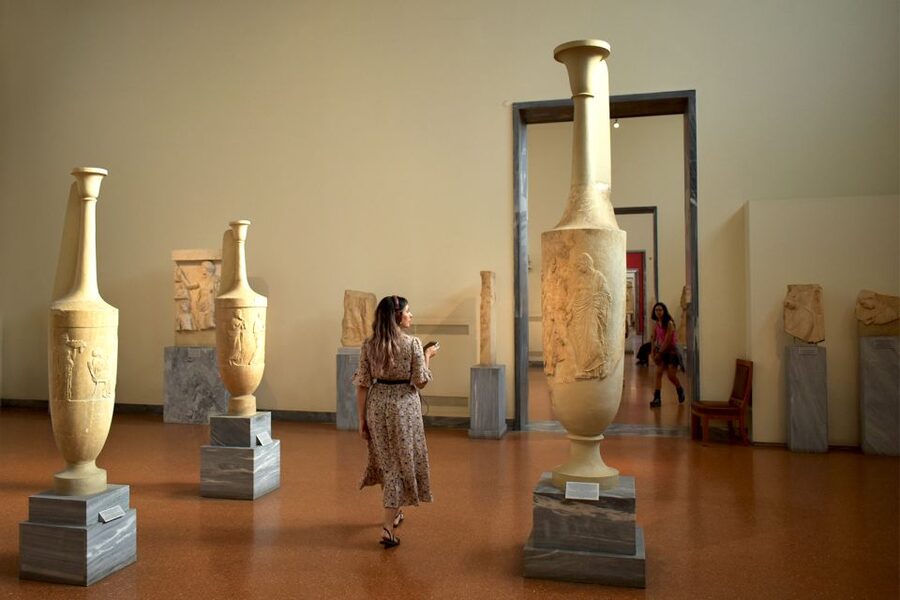Athens: National Archaeological Museum Ticket & Audio Guide - Bronze statues that still feel alive