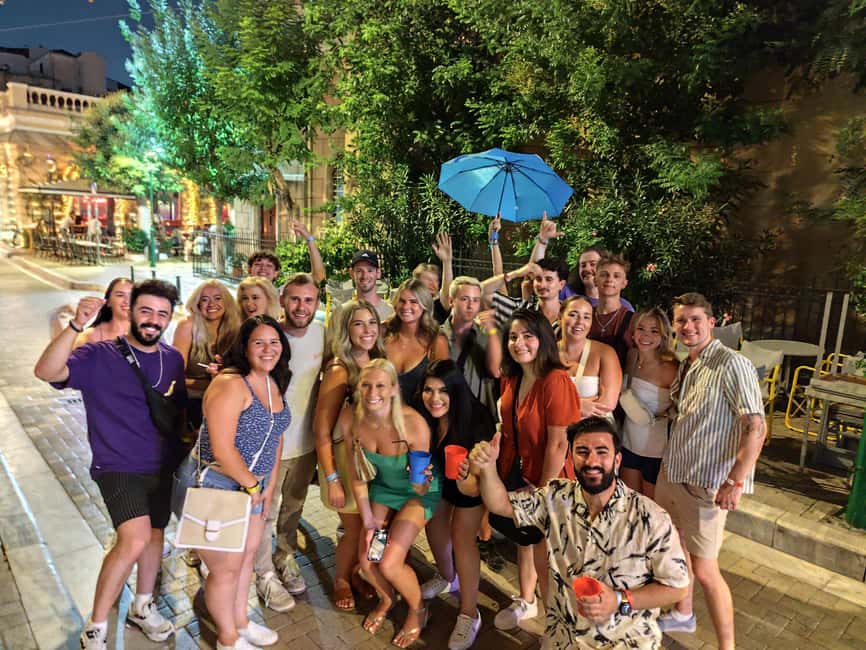 Athens Party Pub Crawl with Unlimited Drinks & Club Access - The first bar sets the tone