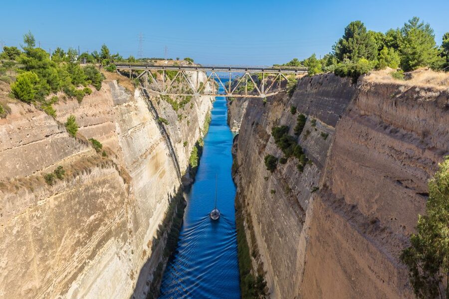 Athens: Peloponnese Highlights Day Trip and V.R. Audio Guide - Key points at a glance
