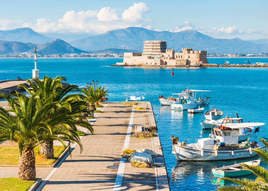 Athens: Peloponnese Highlights Day Trip and V.R. Audio Guide - Why this Peloponnese day trip works from Athens