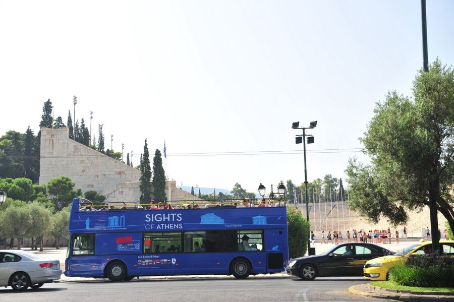 Athens, Piraeus, and Coastline: Blue Hop-On Hop-Off Bus - Why this bus works well from Piraeus