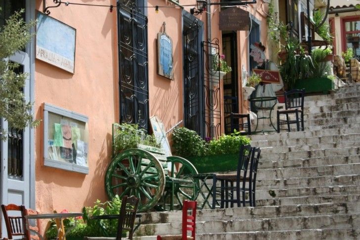 Athens: Private 4-Hour Tour with Acropolis and Old Town - A useful first look at Athens in four hours