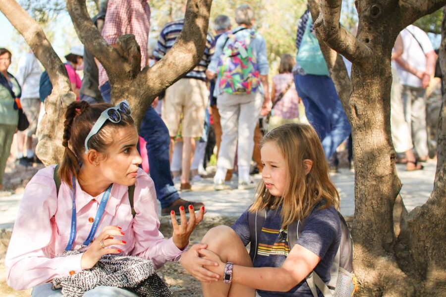 Athens: Private Acropolis Tour with focus on Kids & Families - Guide quality and family interaction