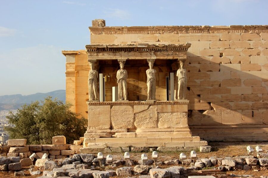 Athens: Private Guided Skip-the-Line Tour of the Acropolis - Entering the Acropolis with a skip-the-line ticket