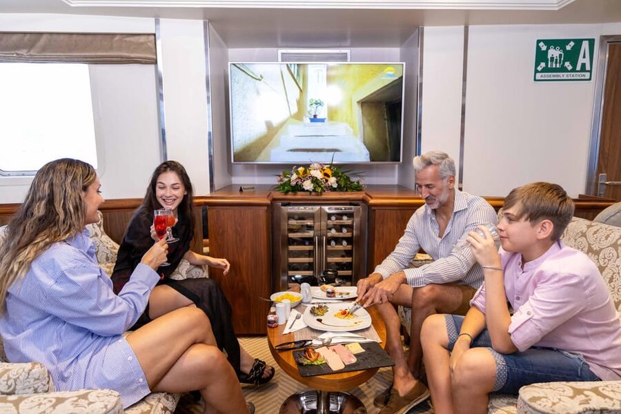 Athens: Saronic Islands Cruise with VIP Area Seating & Lunch - Three hours across the Saronic Gulf