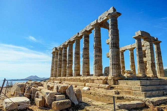 Athens Super Saver: City Sightseeing Tour and Half-Day Cape Sounion Trip plus Delphi Day Trip - Guides make the difference