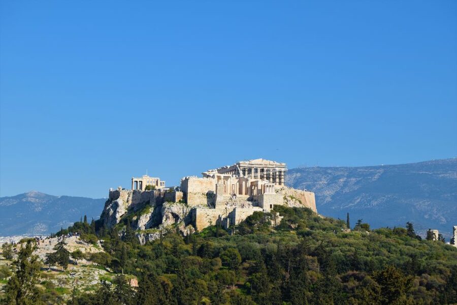 Athens: The Acropolis Guided Walking Tour in Dutch - Three temples at the summit