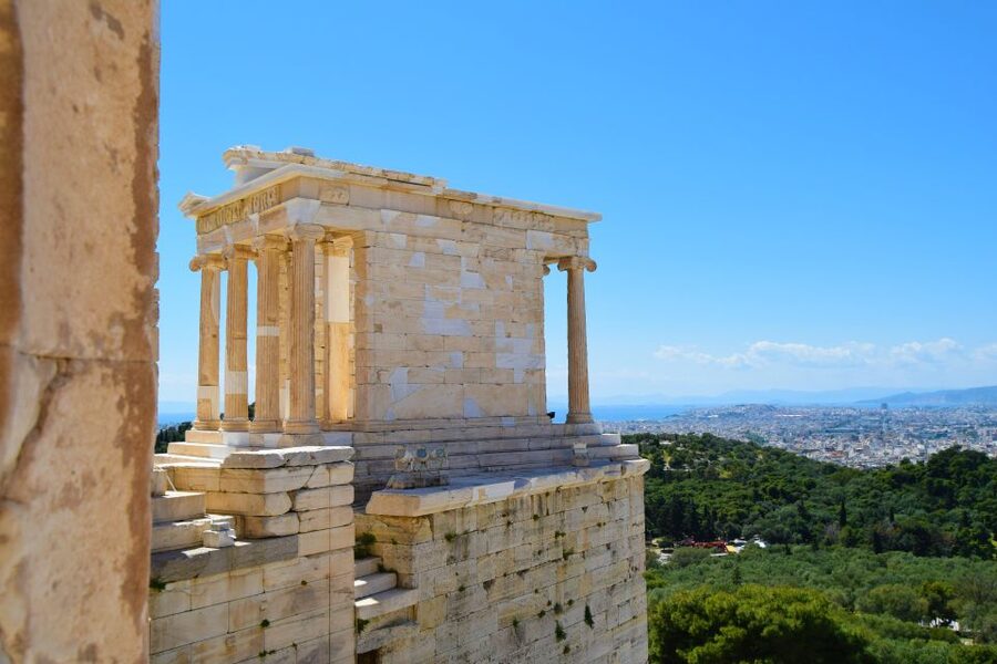 Athens: The Acropolis Guided Walking Tour in Dutch - Meeting at Acropoli Metro station